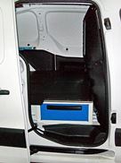 04_Cajón infraplataforma de extracción lateral en Partner equipado